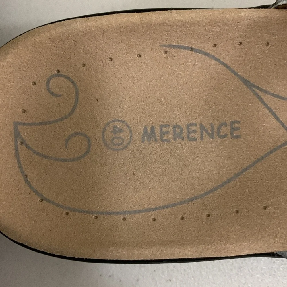 Merence Arch Support White Leather Slip On Sandals Women’s Size 40 (Size 9-9.5)